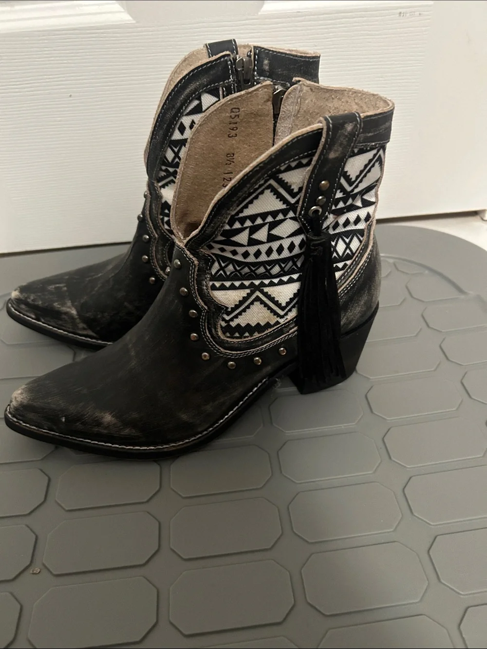 Corral Black Aztec-Pattern Tassel Ankle Booties